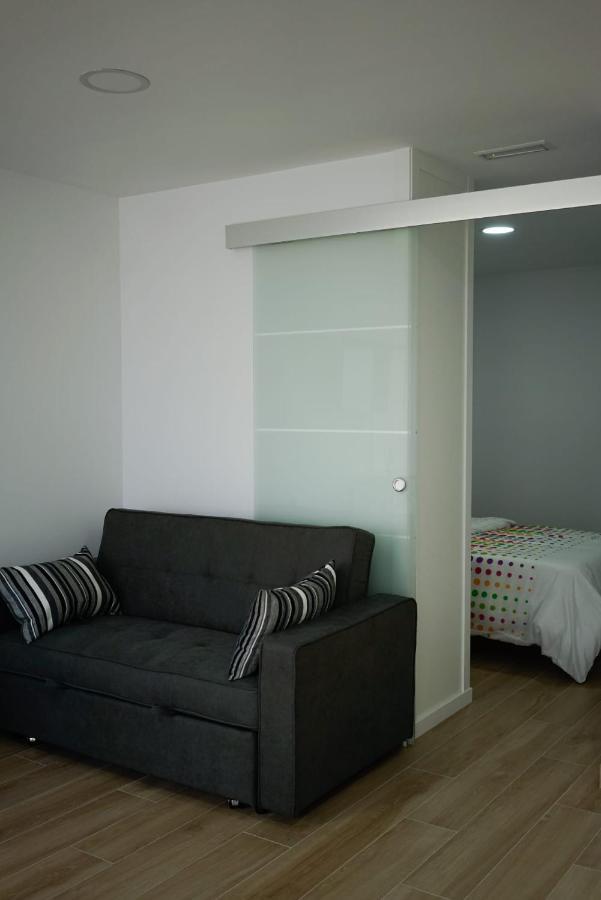 Apartamento Regina 圣地亚哥－德孔波斯特拉 外观 照片