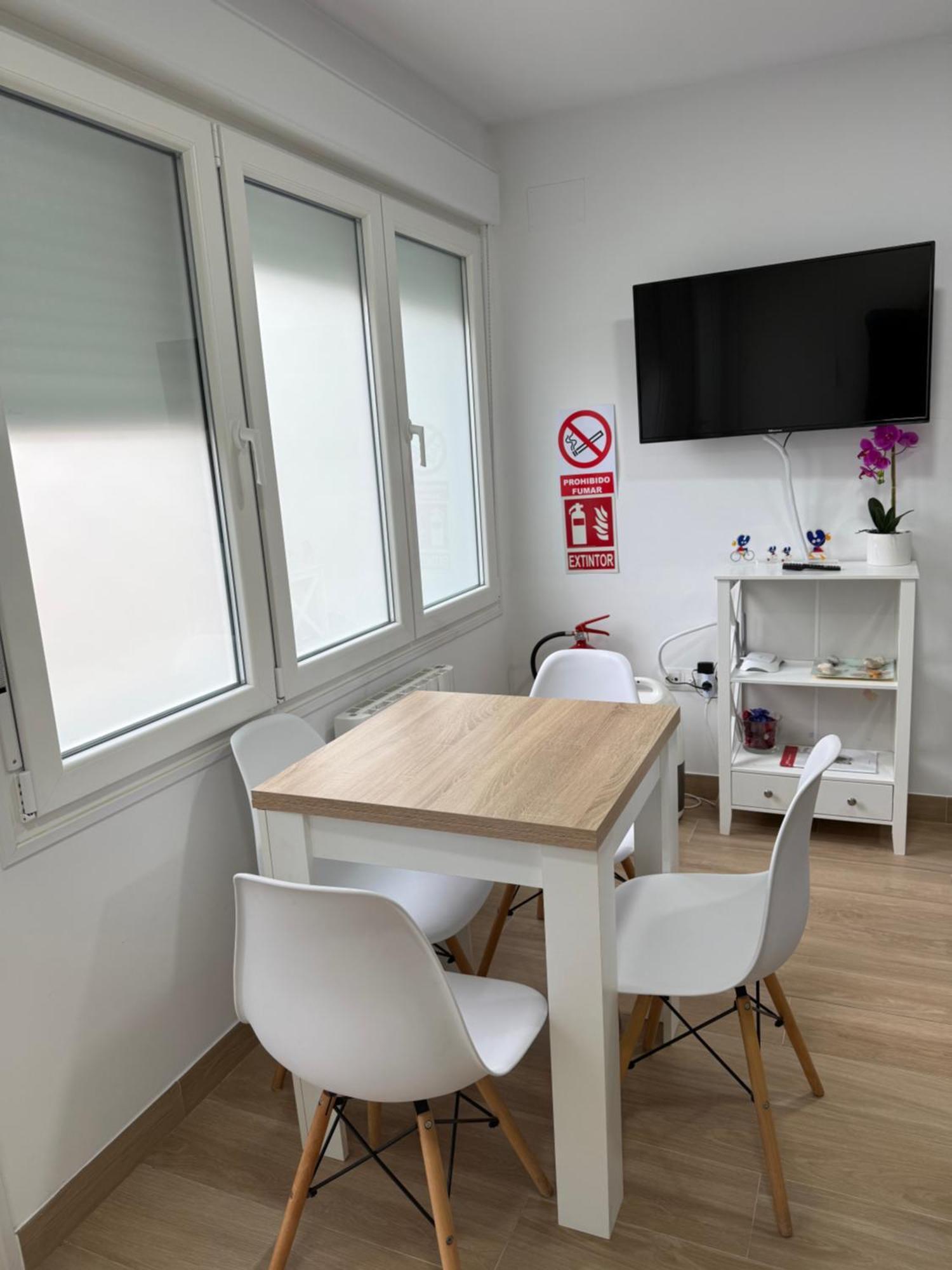 Apartamento Regina 圣地亚哥－德孔波斯特拉 外观 照片